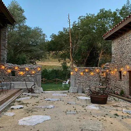 Turisme Rural Ca L'axai Casa 2 *