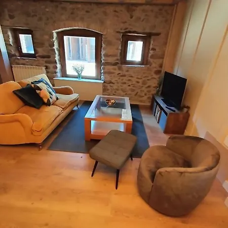 Turisme Rural Ca L'axai Casa 2 Nyaraló Pi